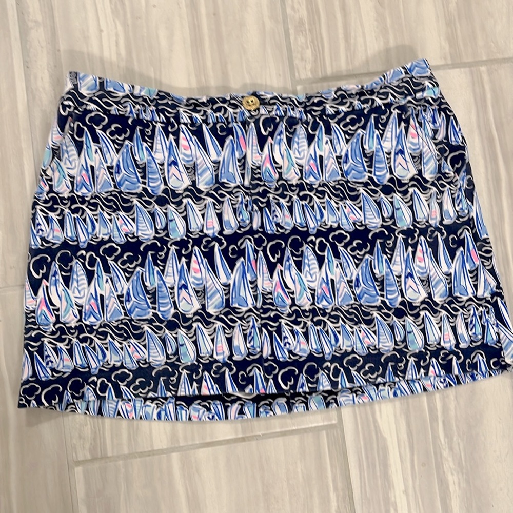 Lily Pulitzer sailboat skort. Navy pink white light blue
